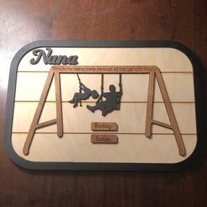 'Nana' Wooden Swing Wall Plaque